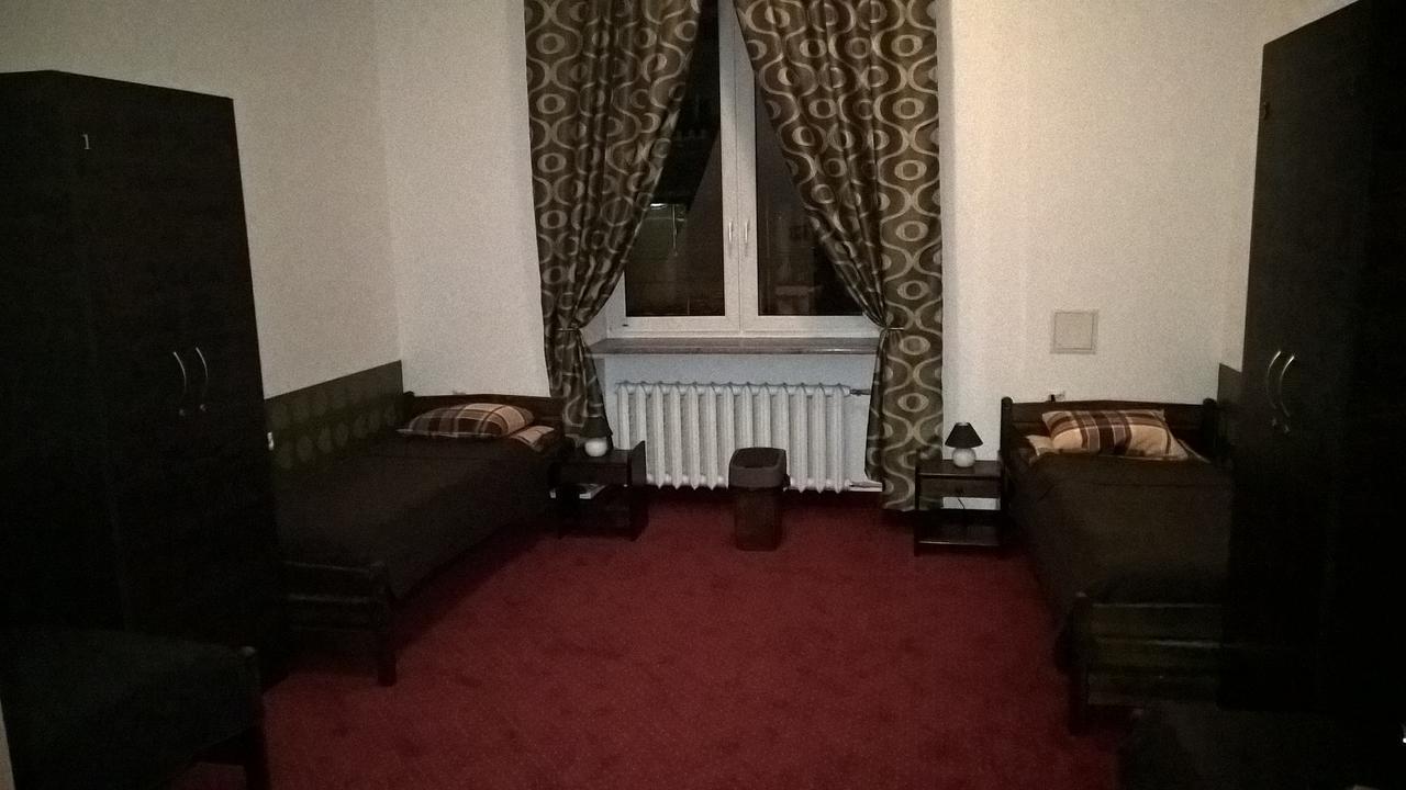 Hostel Maxim Varsó Kültér fotó