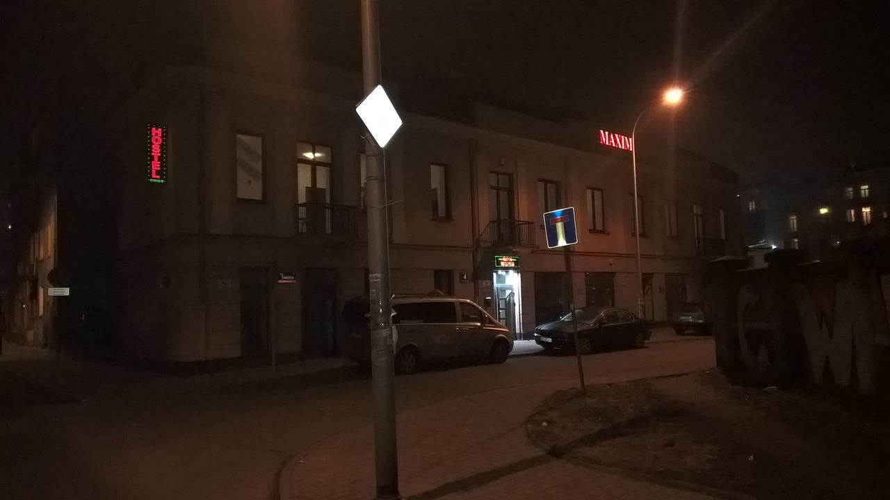 Hostel Maxim Varsó Kültér fotó