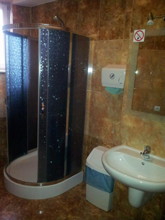 Hostel Maxim Varsó Kültér fotó